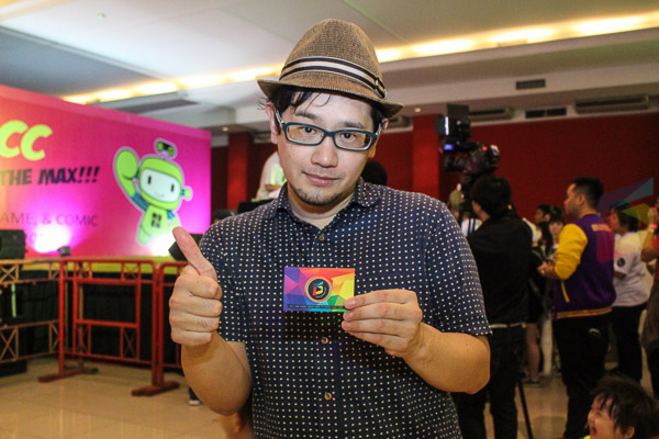 DJ-Night-Indonesia-Toy-Game-Comic-Convention-gwigwi-12