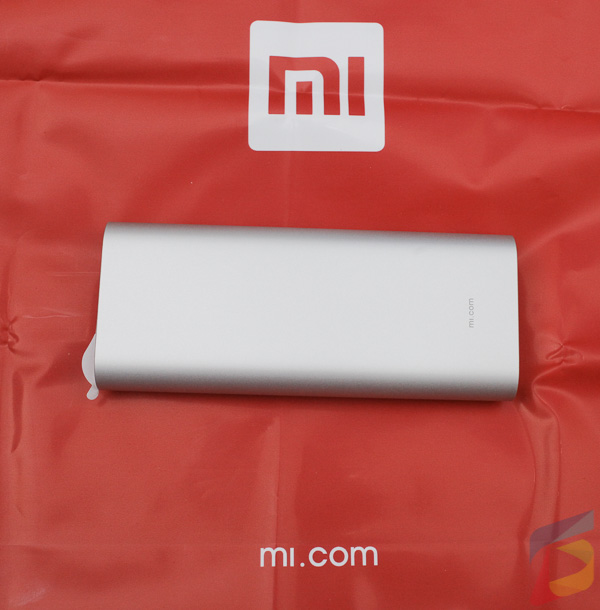 unboxing-powerbank-xiaomi-16000mah-gwigwi (10 of 19)