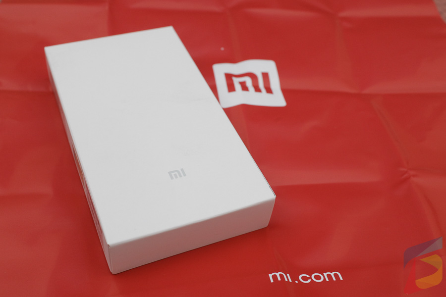 unboxing-powerbank-xiaomi-16000mah-gwigwi (2 of 19)