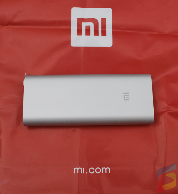 unboxing-powerbank-xiaomi-16000mah-gwigwi (9 of 19)