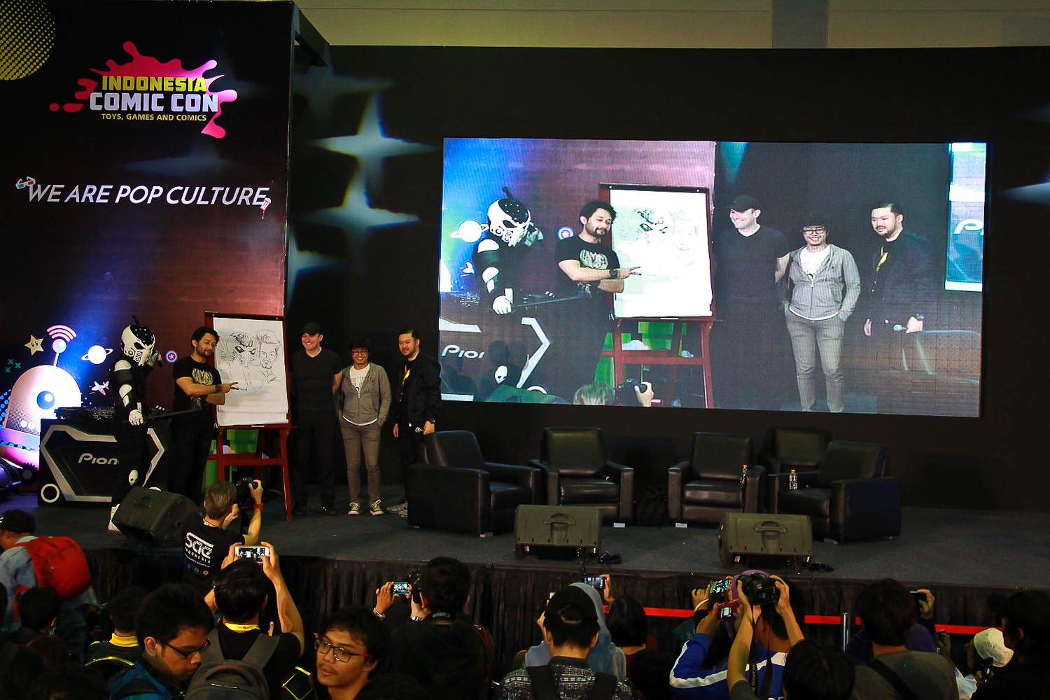 indonesia-comic-con-day-2-gwigwi (1 of 10)