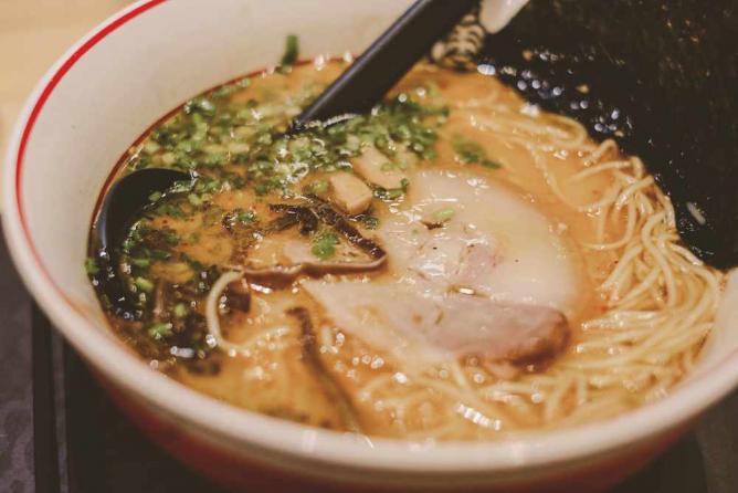 5 Rekomendasi Ramen Terenak di Osaka | GwiGwi
