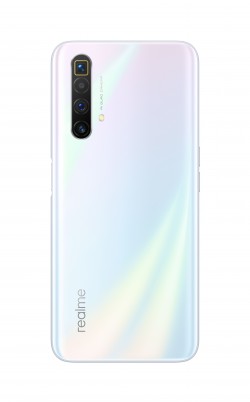 Realme X3 SuperZoom di Arktik Putih