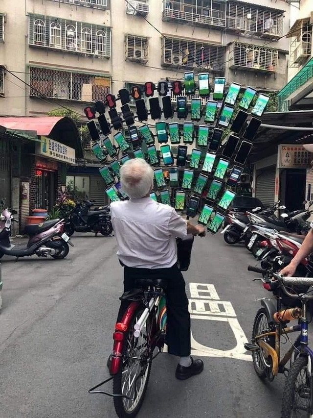 Kakek Pokemon GO Kakek Pokemon GO