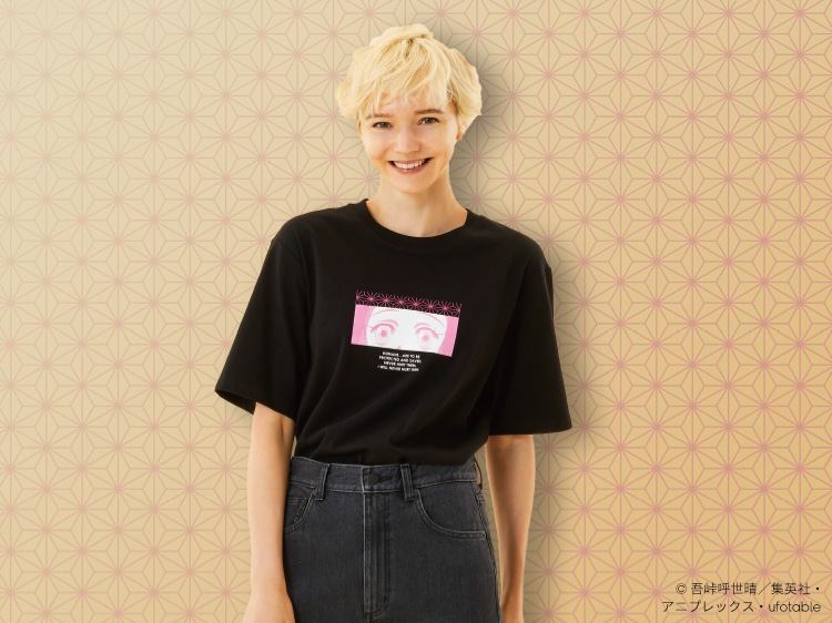 Kaos Demon Slayer UT Uniqlo