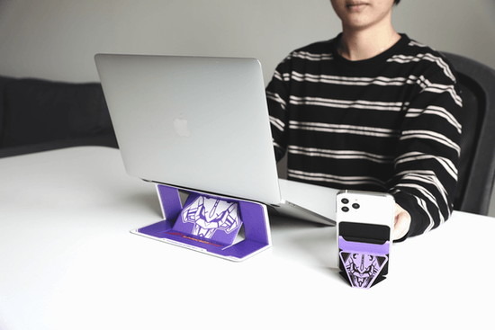 Evangelion Stand digunakan