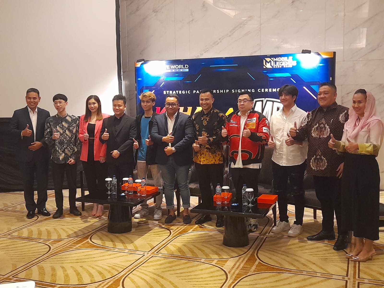 Kohai Infiniti Esports Super App X Moonton Indonesia, Mdl Strategic Partnership Signing Ceremony