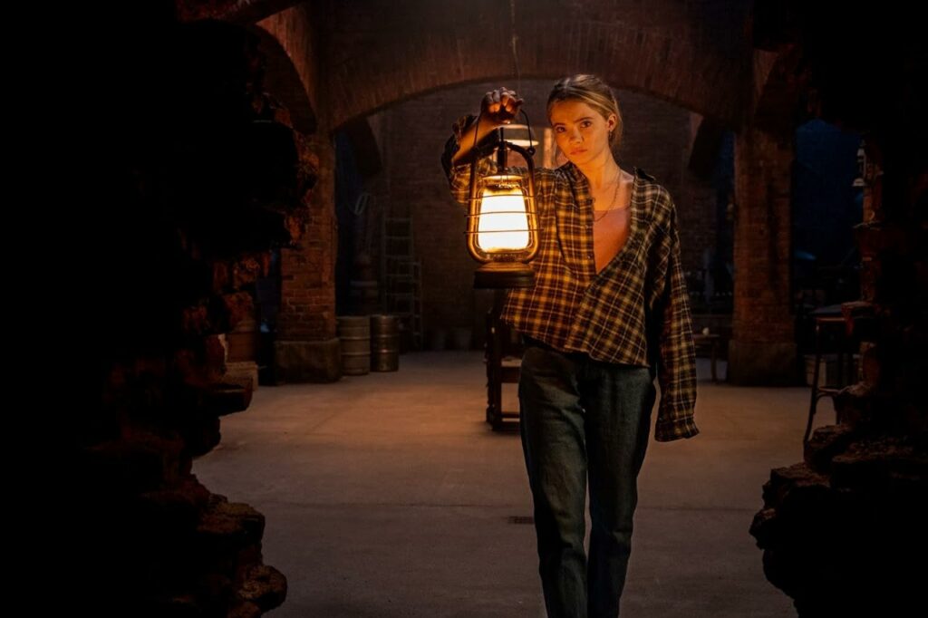 Review Film Baghead, Kutukan Warisan