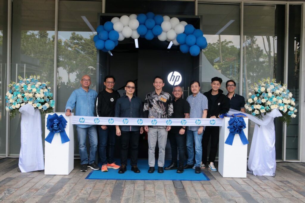 Hp Memperkenalkan Hp Care Dan Gaming Experience Center