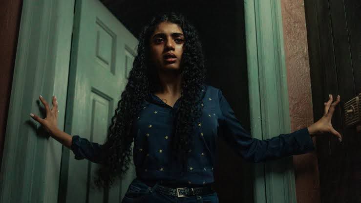 Review Film Tarot, Ramalan Membawa Petaka