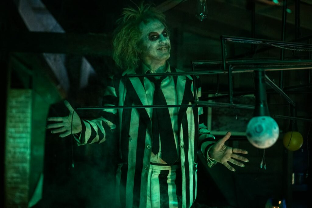 Review Film Beetlejuice Beetlejuice, Same Old With Less Charm