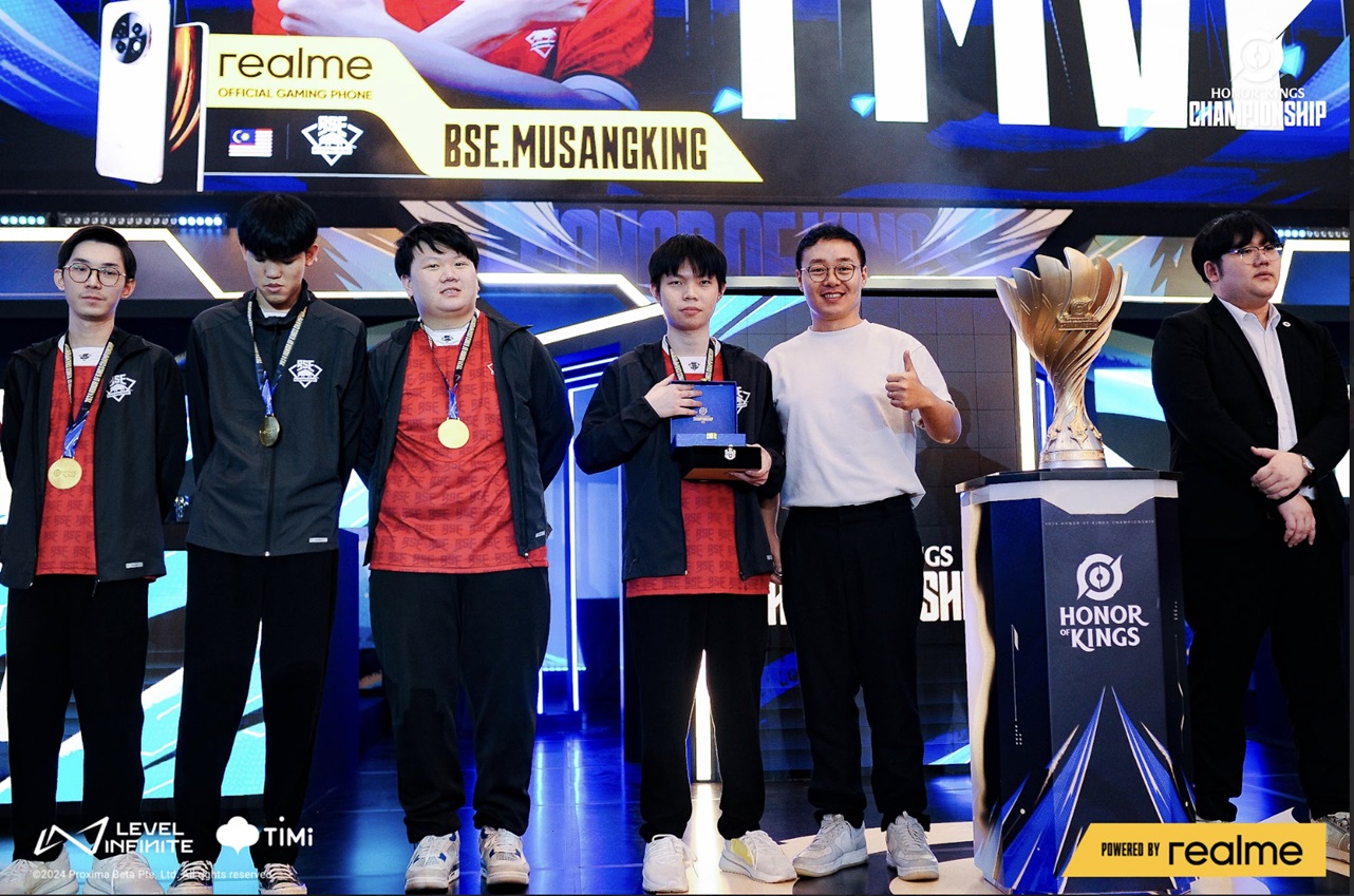 Perpaduan Sempurna Antara Gaming Dan Teknologi: Fokus Kolaborasi Strategis Antara Realme Dan Honor Of Kings