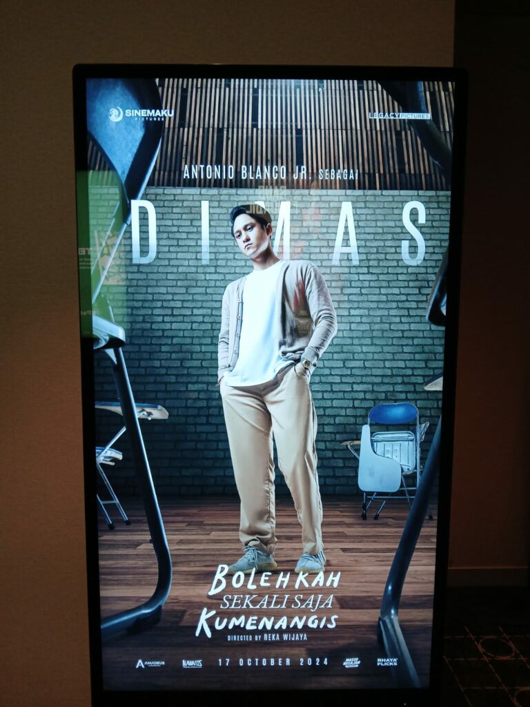 Review Film Bolehkah Sekali Saja Kumenangis, Good Looking People Menghadapi Trauma
