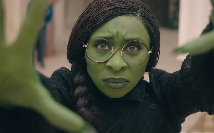 Review Film Wicked, Awal Mula Sang Penyihir