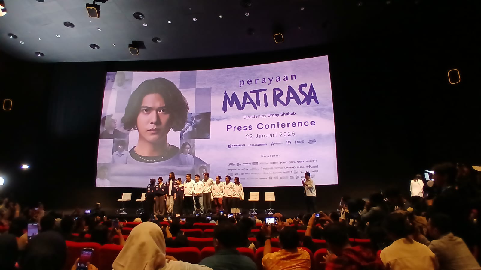 Review Film Perayaan Mati Rasa, Menangis Lagi Dan Lagi Dan Lagi…