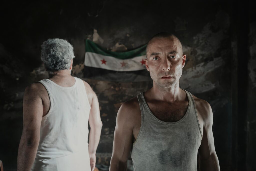 Review Film I Was A Stranger: Kemanusiaan, Empati, Dan Rumah