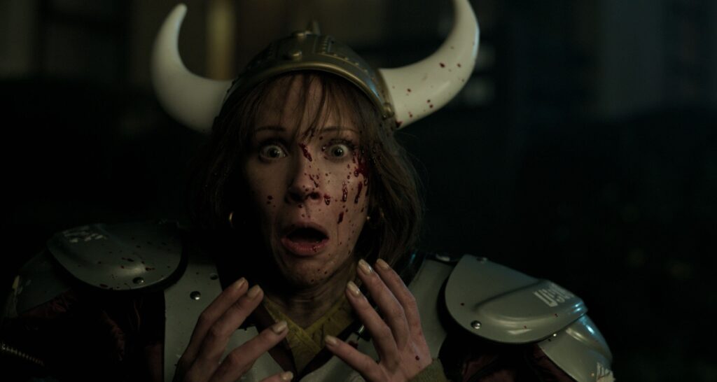 Review Film Good Luck, Have Fun, Don’t Die: Absurd, Ambisius, Overload