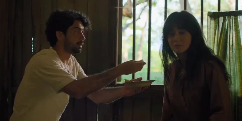 Review Film Suzzanna: Santet Dosa Diatas Dosa, Estetika Dendam Dan Metafora Kekuasaan