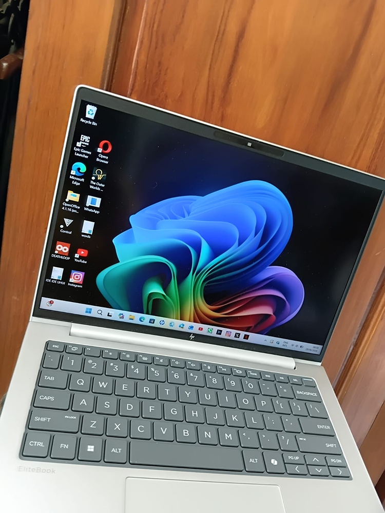 Hp Elitebook 8 G1i 14 Ai: Tangguh Untuk Bisnis, Siap Gaming Ringan