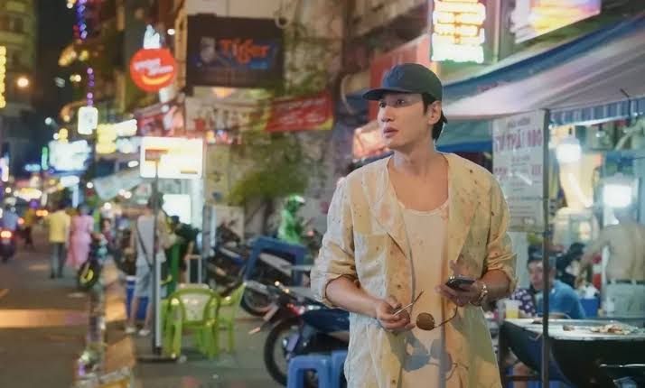 Review Film Love Barista, Megabintang Yang Terdampar